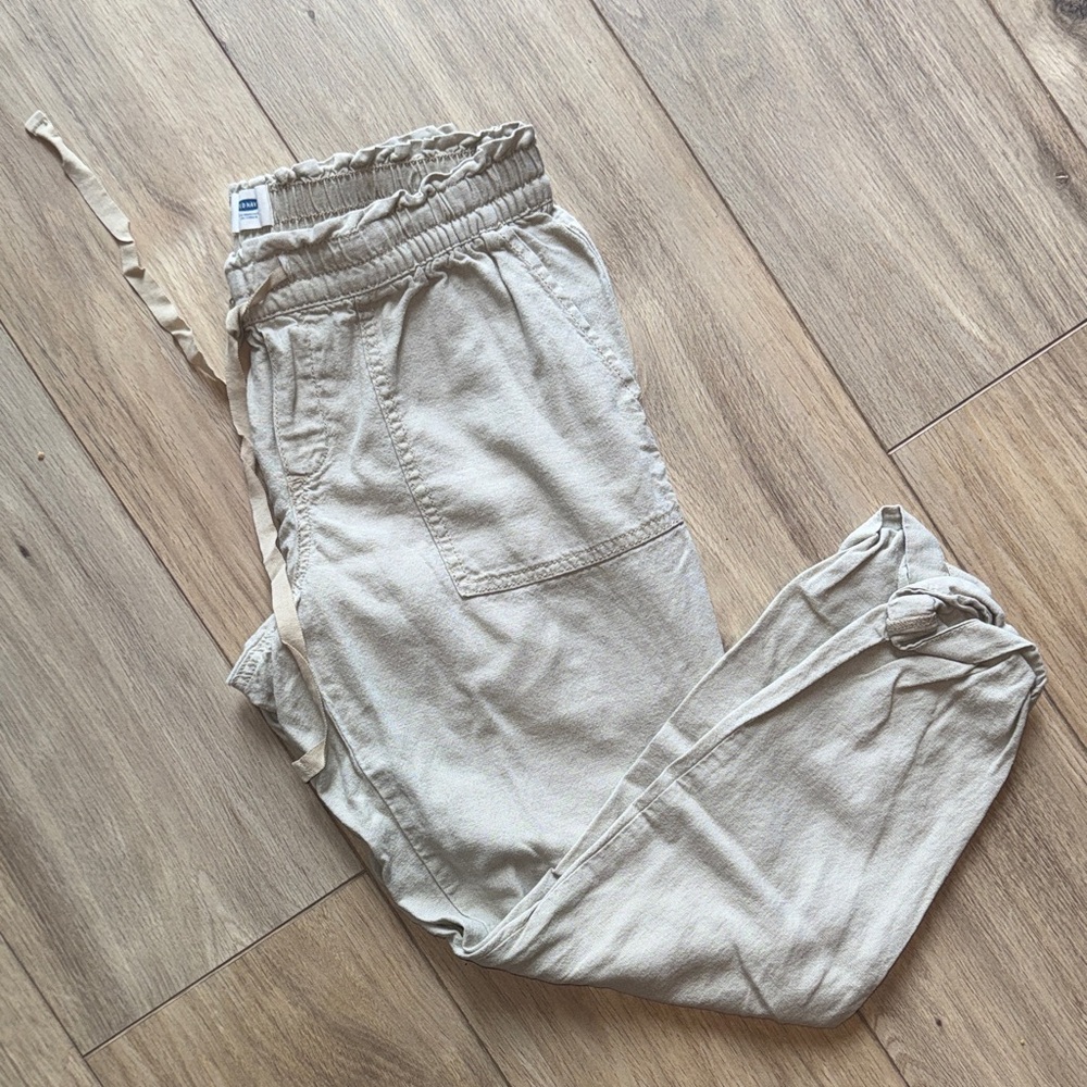 OLD NAVY Lightweight Cream Tan Linen Capri Cropped Long Pants